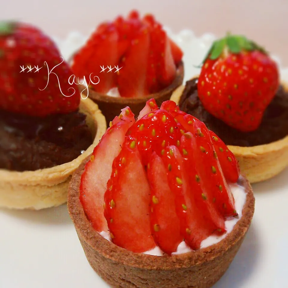 Snapdishの料理写真:mini strawberry tart ♪|華さん