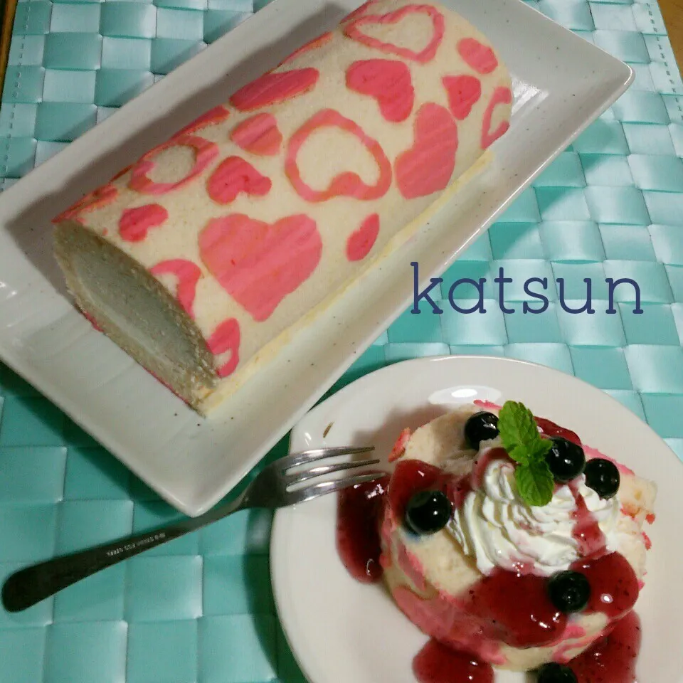 初めてのデコロールケーキ❤|katsunさん