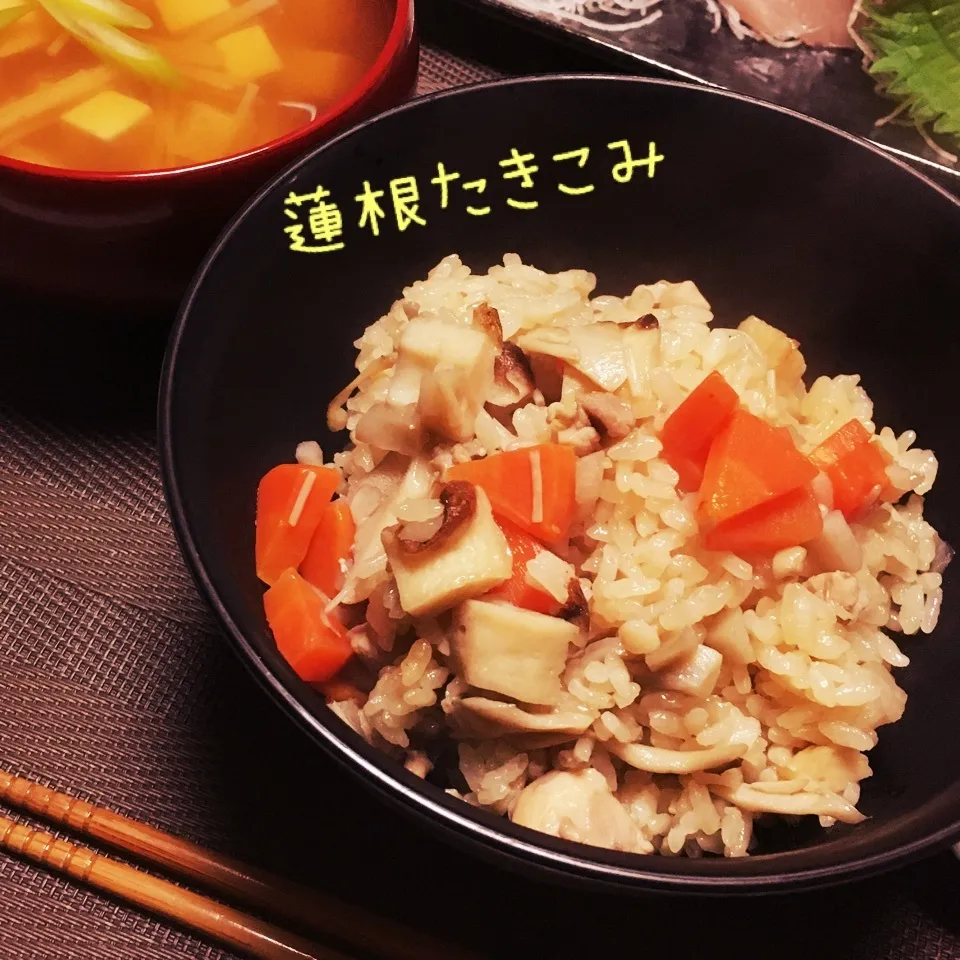 蓮根とキノコの炊き込みご飯|ぴっちょんさん