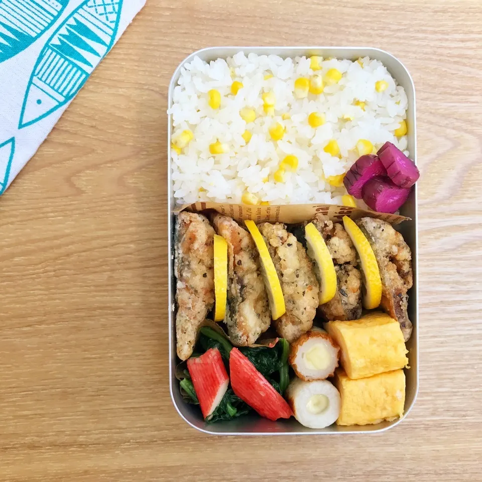 Snapdishの料理写真:鯖の竜田揚げバジル風味弁当|Naoさん