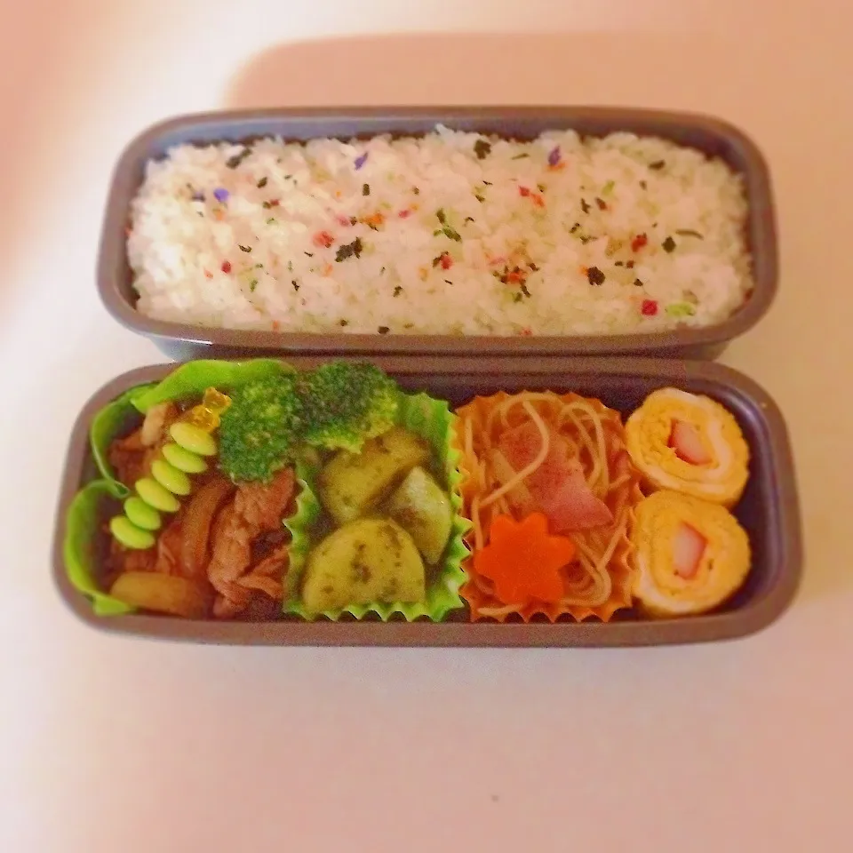 Snapdishの料理写真:息子くんのお弁当♡|Naoさん