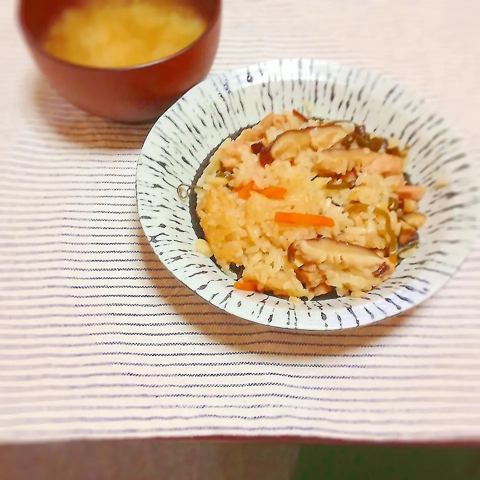 東丸のうどんスープで炊き込みご飯♡|Naoさん