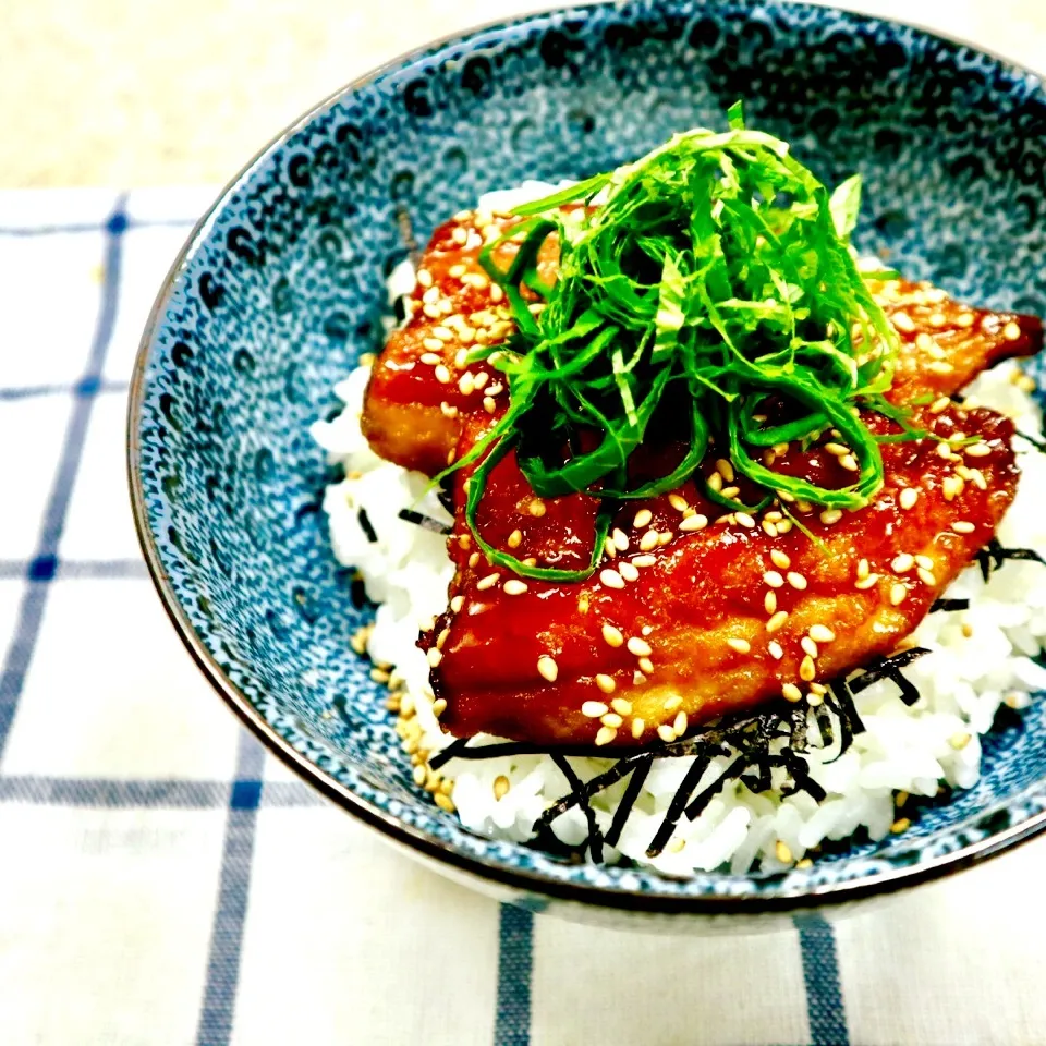 🌸あじの蒲焼き丼🌸|ROSE & ROSEさん