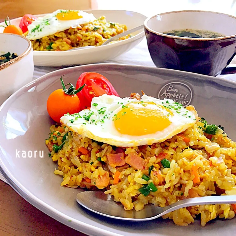 パパと2人の簡単ランチ♡エノキでかさ増しカレー炒飯♪枝豆仕事|かおちゃんさん