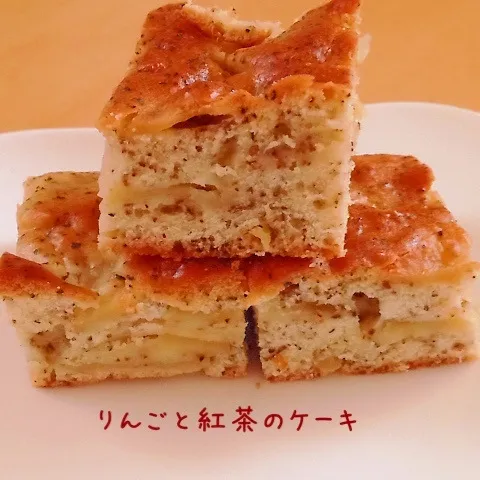 りんごと紅茶のケーキ|白のパンダさん