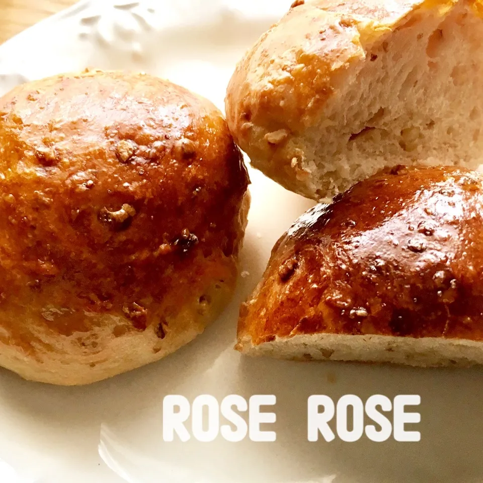 🍞くるみのパンが焼けました🍞|ROSE & ROSEさん