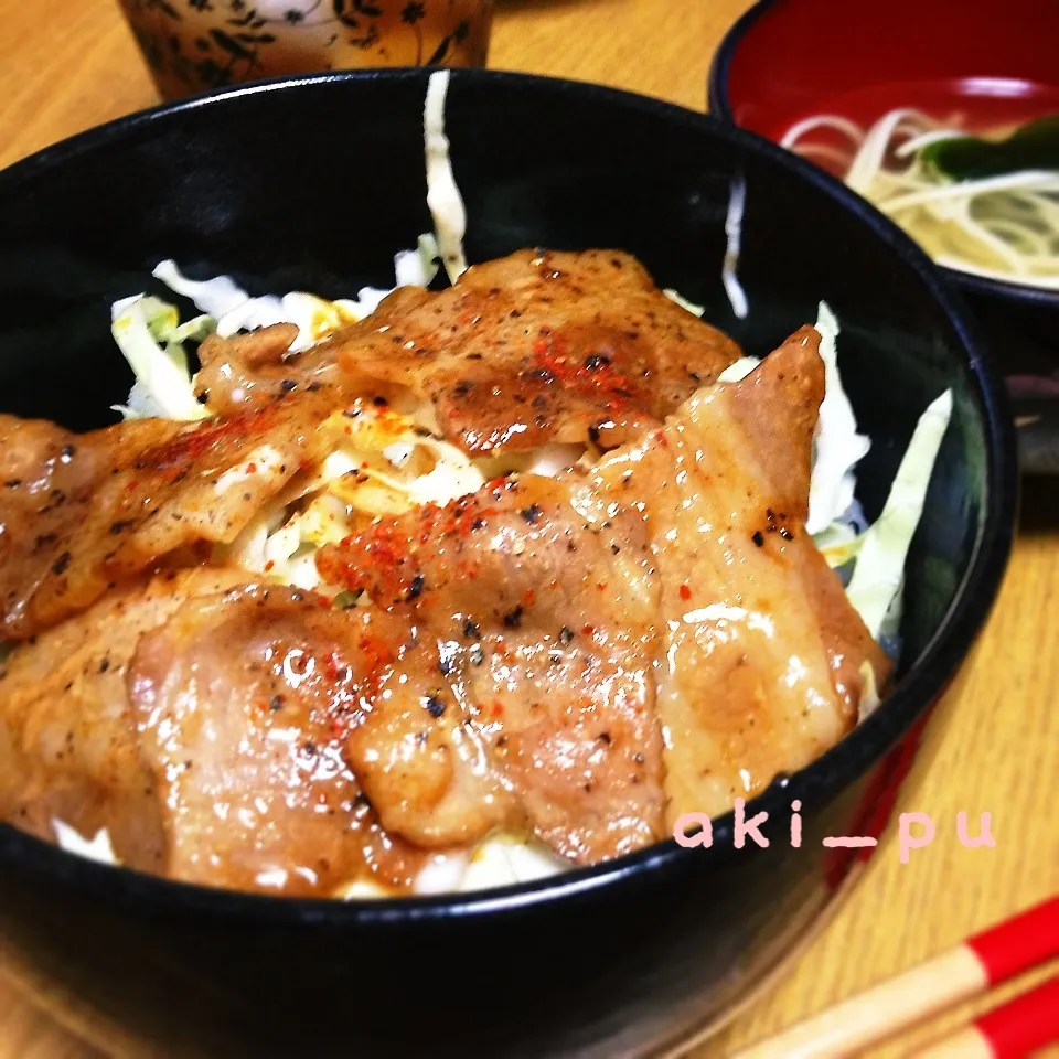 Snapdishの料理写真:豚丼|aki_puさん