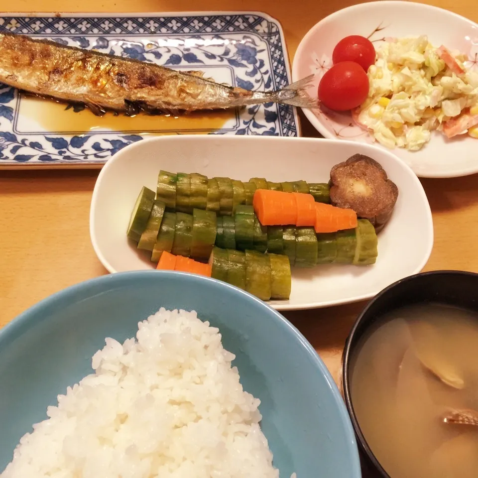 焼き秋刀魚定食〜|♡happyhalloween♡さん