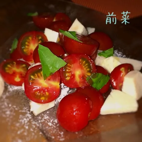 フルーツトマトとモッツァレラチーズのカプレーゼ♡|ちぃさん