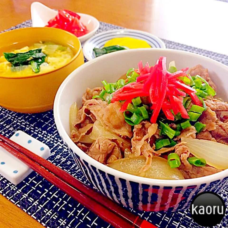 〇〇家に負けないぞー(￣0￣)/ わが家の牛丼♪|かおちゃんさん