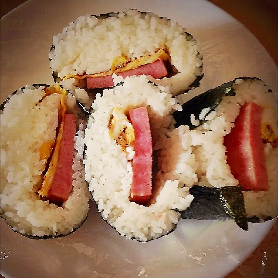 Snapdishの料理写真:スパムおにぎり|♡happyhalloween♡さん