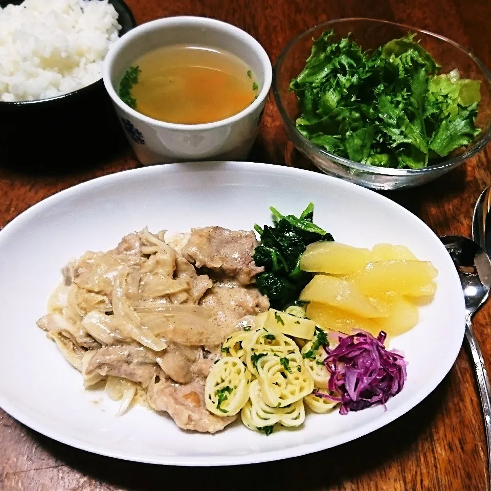 夕ごはん☆豚肉のきのこソース煮|吉田啓子さん