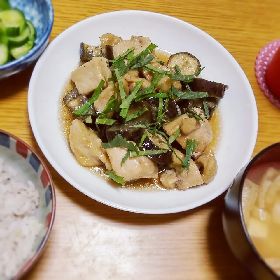 Snapdishの料理写真:鶏肉となすのトロトロ煮|Yuki Yoshidaさん