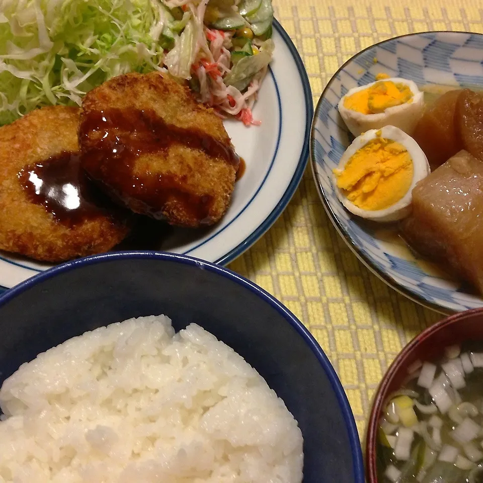 Snapdishの料理写真:肉じゃがコロッケ|♡happyhalloween♡さん