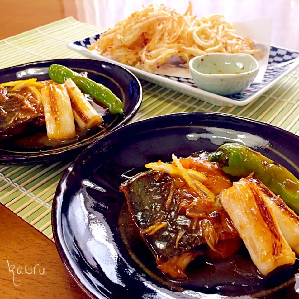 焼き鯖の味噌煮ともやしのかき揚げ♪|かおちゃんさん