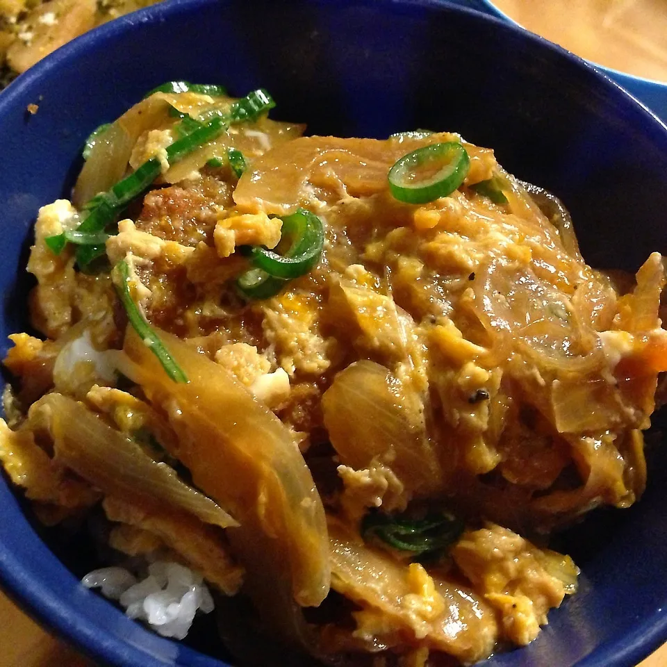 Snapdishの料理写真:コロッケ卵とじ丼|♡happyhalloween♡さん