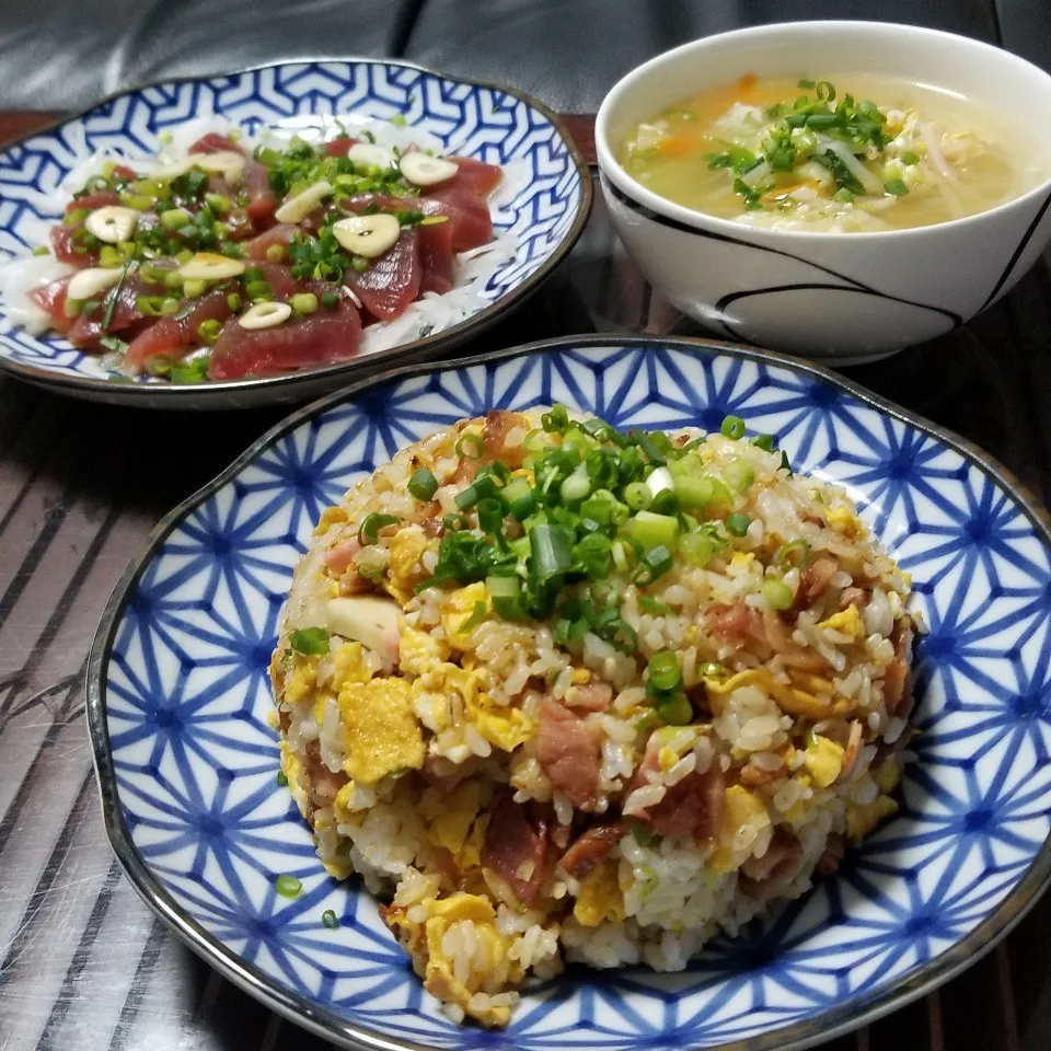 チャーシュー炒飯と鰹のカルパッチョに野菜玉子スープ☺|dai.noriさん