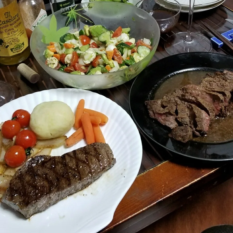 作り過ぎた肉🍗肉🍖の深夜飯はちょっと失敗ローストビーフ✨|dai.noriさん