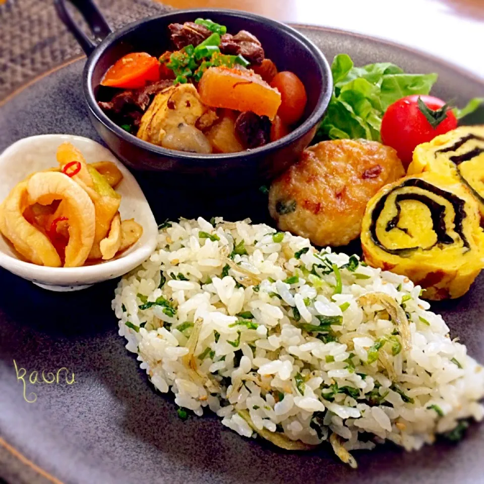 春ご飯♡セリじゃこご飯でランチ♪|かおちゃんさん