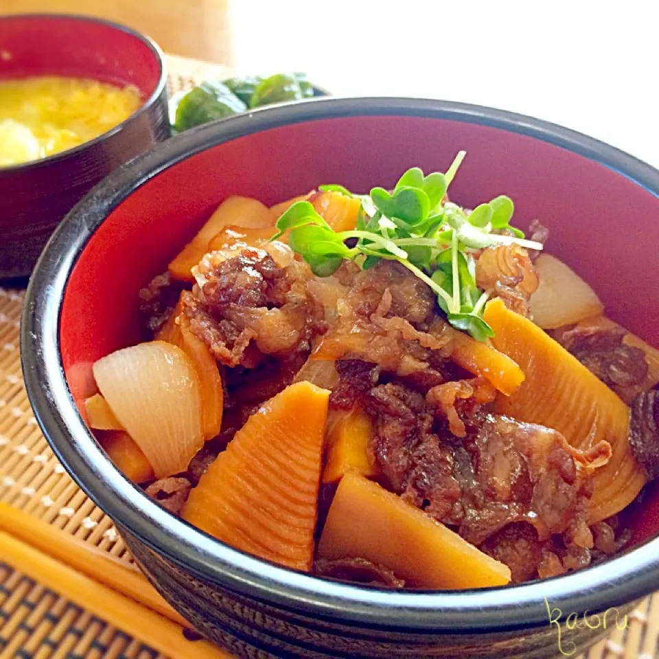 たけのこどっさり牛丼♪|かおちゃんさん