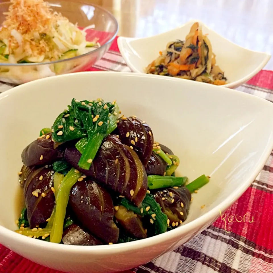 Snapdishの料理写真:レンチンでヘルシー♡茄子とほうれん草のナムル♪|かおちゃんさん