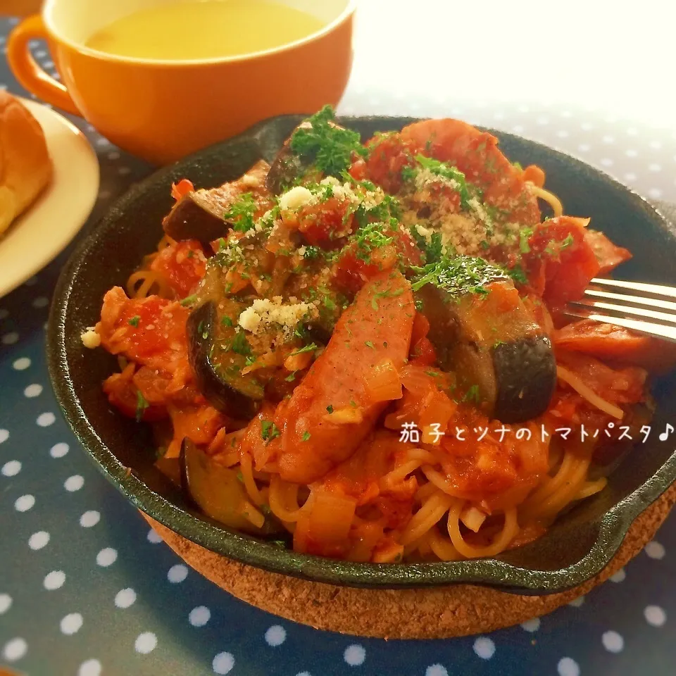 茄子とツナのトマトソースパスタ♪|かおちゃんさん