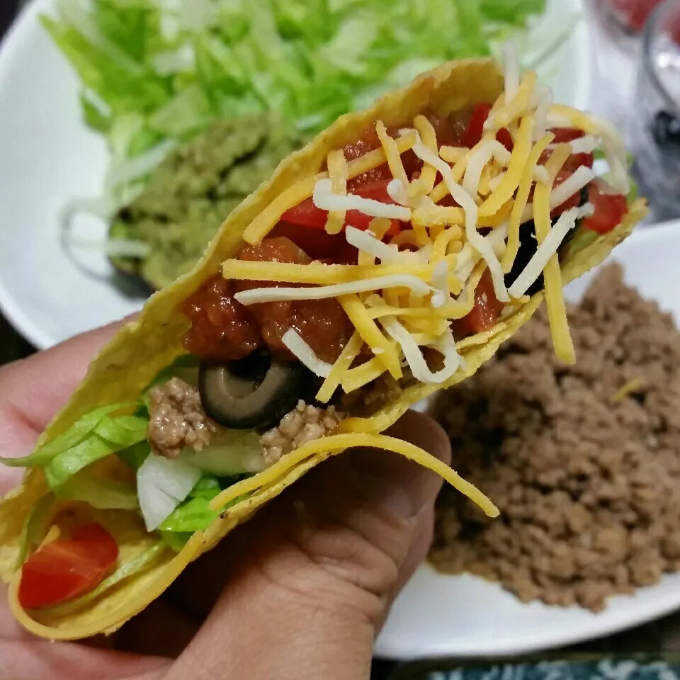 昨日の夜ご飯はタコスからの～タコライス？のご飯抜き♪(^o^|dai.noriさん