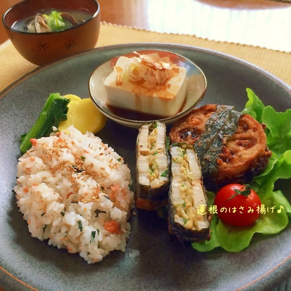 Snapdishの料理写真:蓮根のはさみ揚げランチ♪|かおちゃんさん