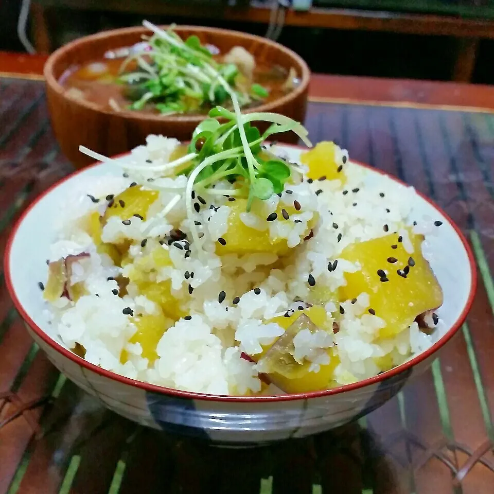 さつま芋が98円だったのでみもさんさつま芋ご飯を作りました♪|dai.noriさん