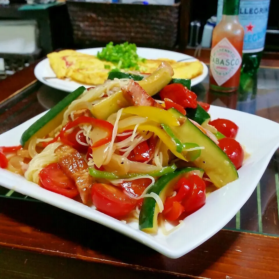 休みな昼御飯は、ベーコンと夏野菜の冷製パスタ♪(^o^)/|dai.noriさん