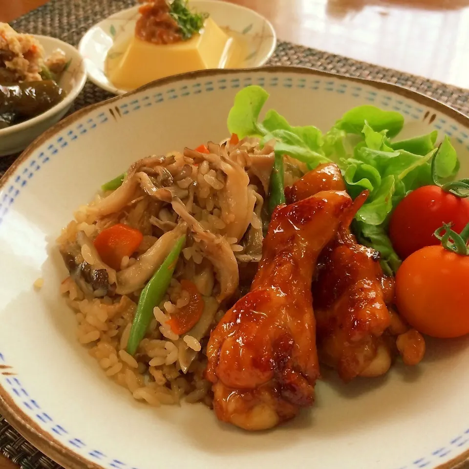 炊飯器で一気に2品〜舞茸ご飯と手羽元の生姜焼き♪|かおちゃんさん