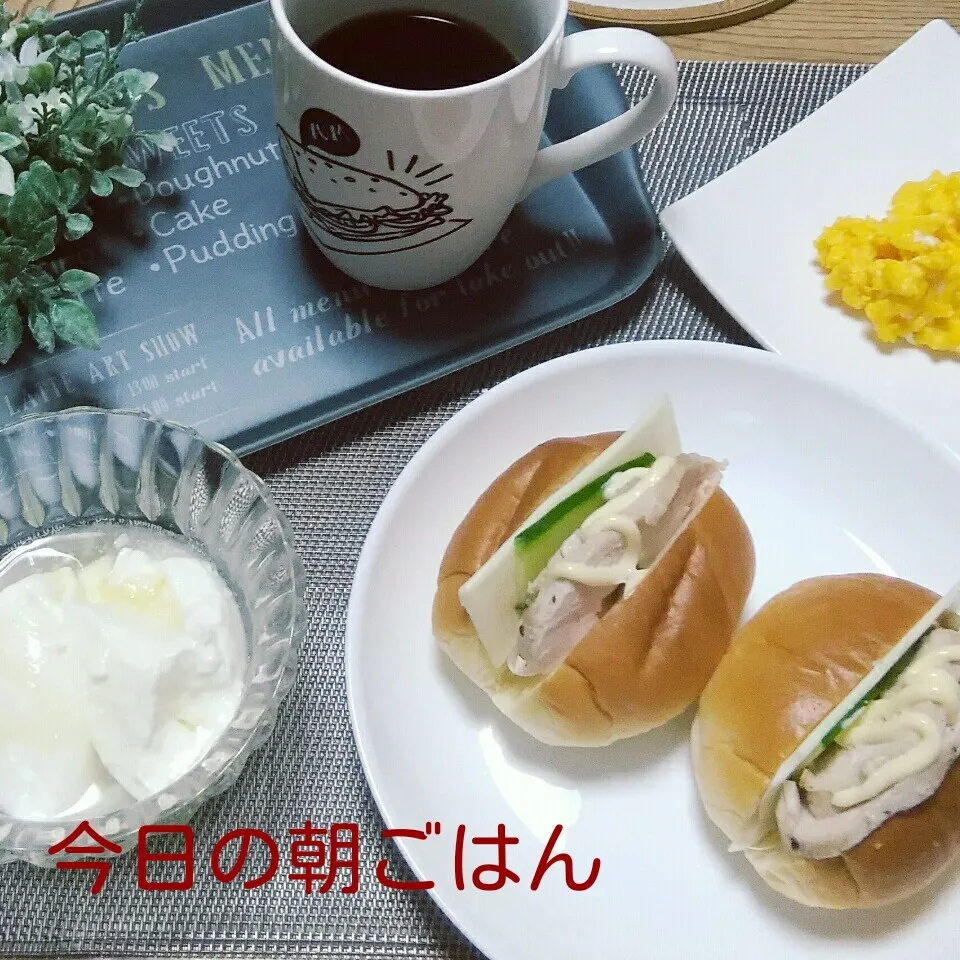 しゃなママさんのサラダチキンで朝食❤|ちいたんさん