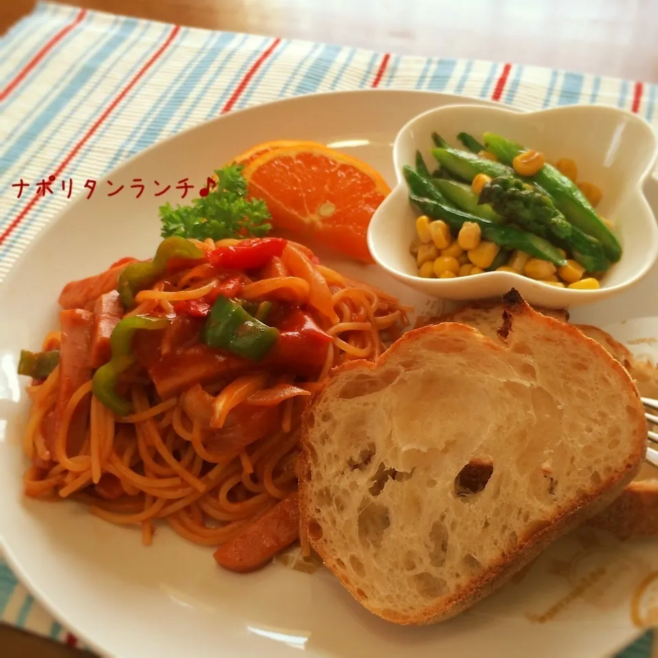 フレッシュトマトのナポリタンランチ♪|かおちゃんさん