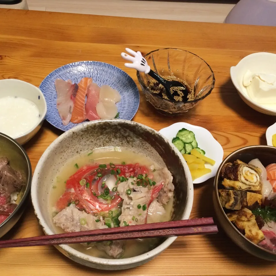 選べる二種類丼|なちょすけさん