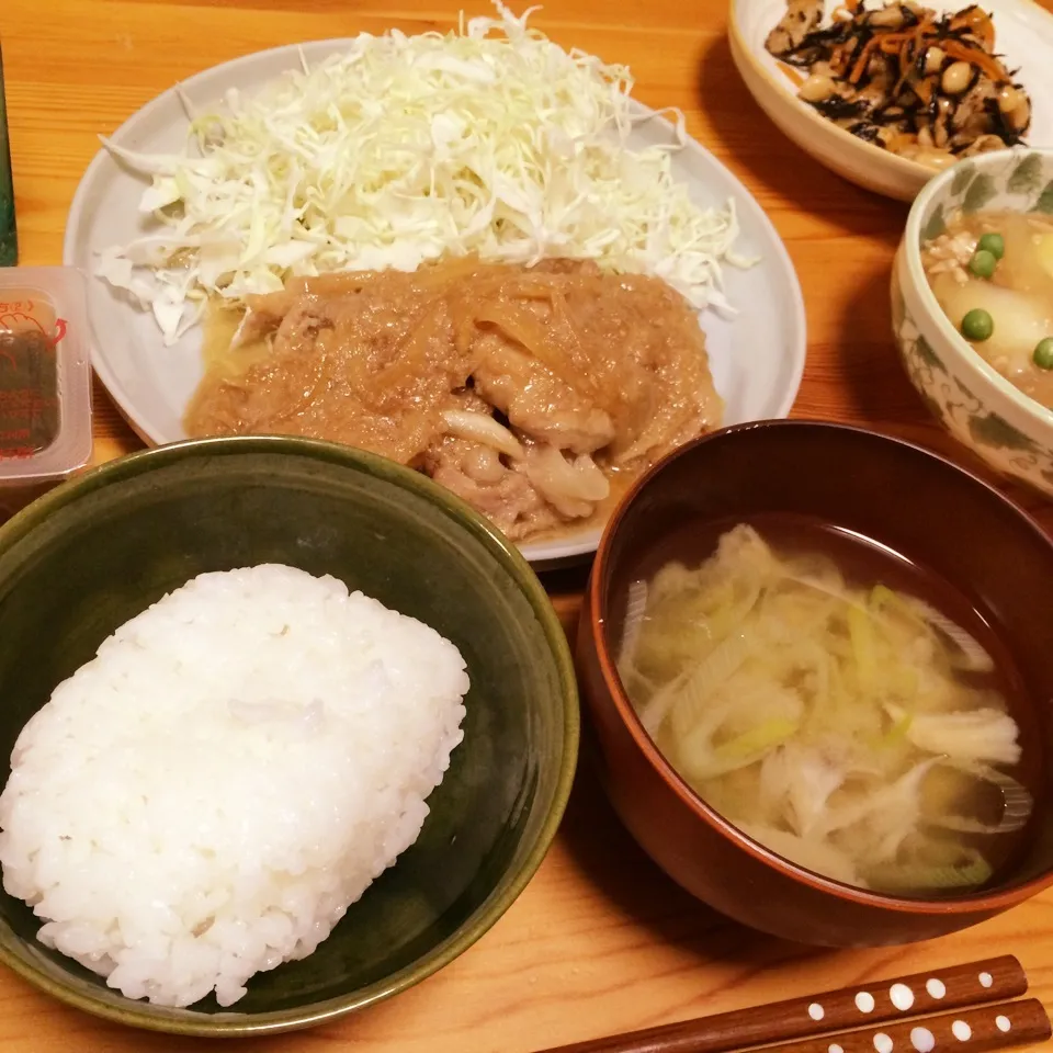 豚の生姜焼き定食|なちょすけさん