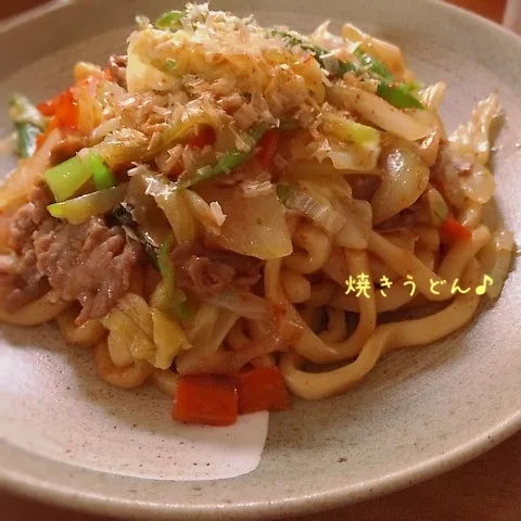 焼きうどんで休日ランチ♪|かおちゃんさん