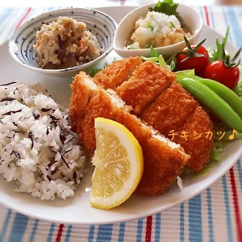 チキンカツ〜シソ入りおろしポン酢で♪|かおちゃんさん