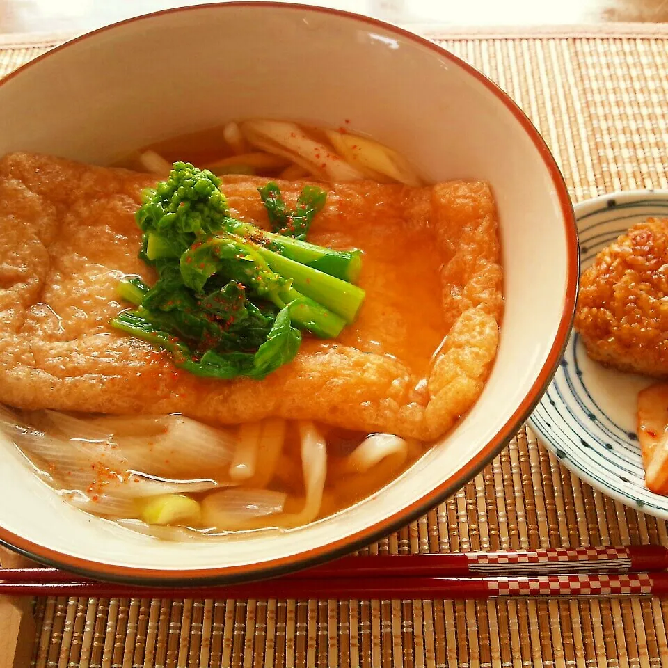 菜の花のせ～きつねうどん♪|かおちゃんさん