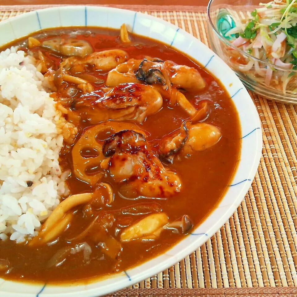 牡蠣とシメジと蓮根のカレー♪|かおちゃんさん