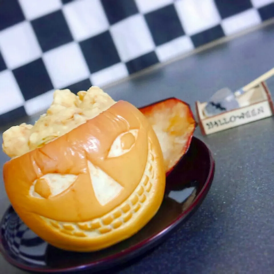 Snapdishの料理写真:ハロウィン　焼きリンゴ|ちーさん