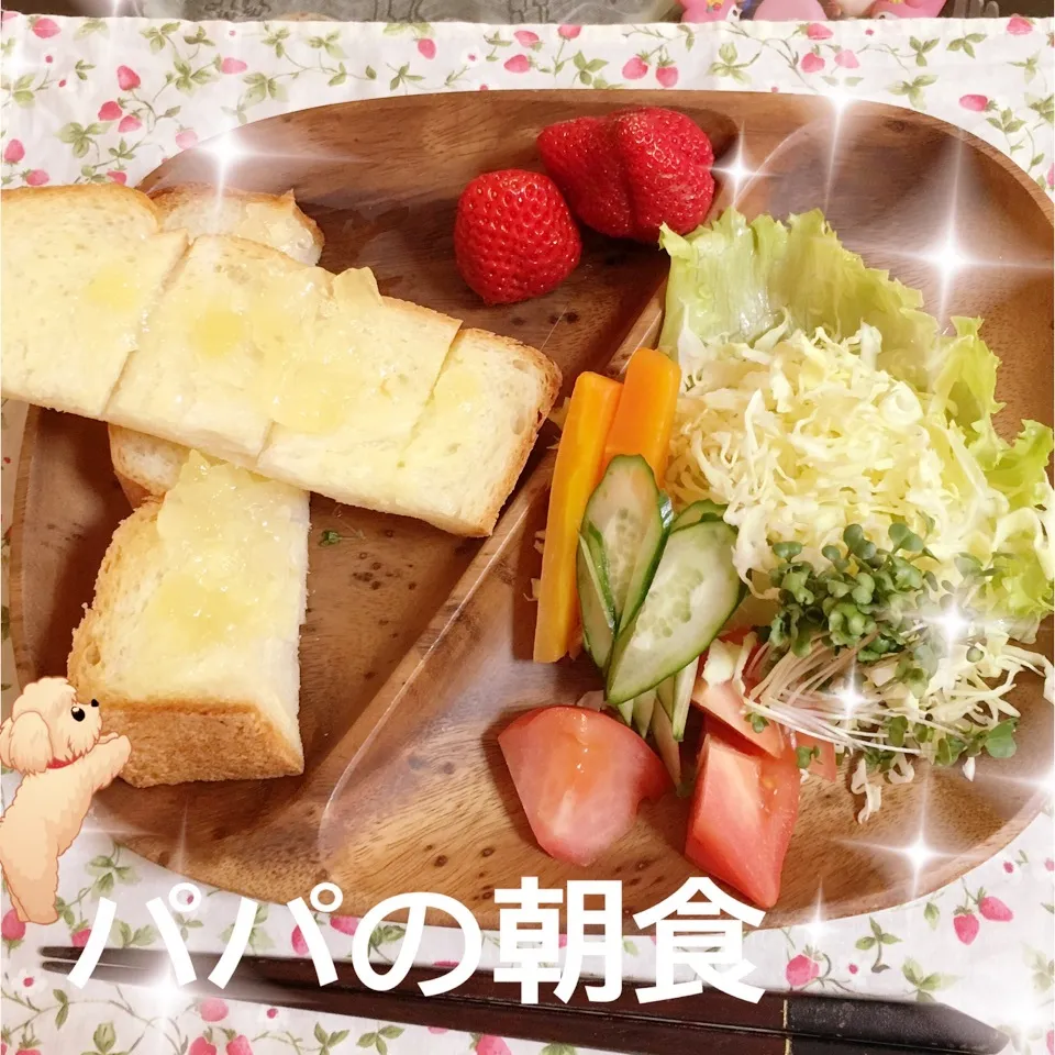 Snapdishの料理写真:りんごジャムトースト|うさぴょんさん