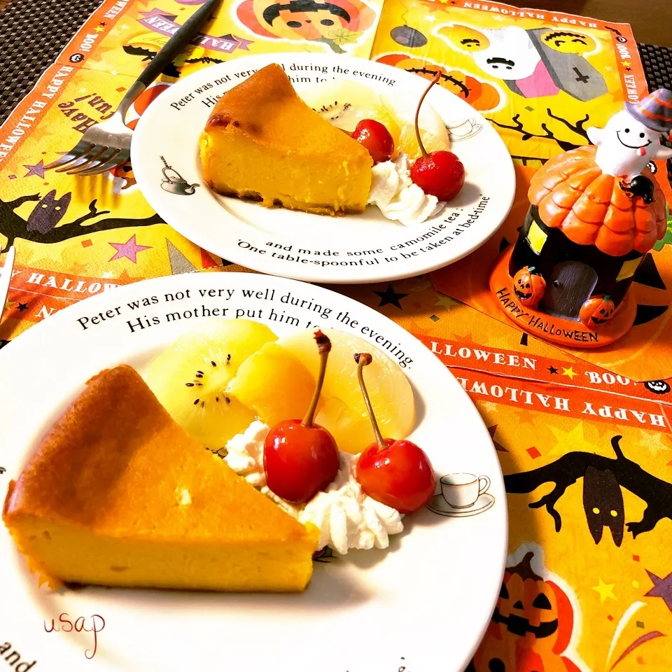 パンプキンチーズケーキ🎃|うさピーさん