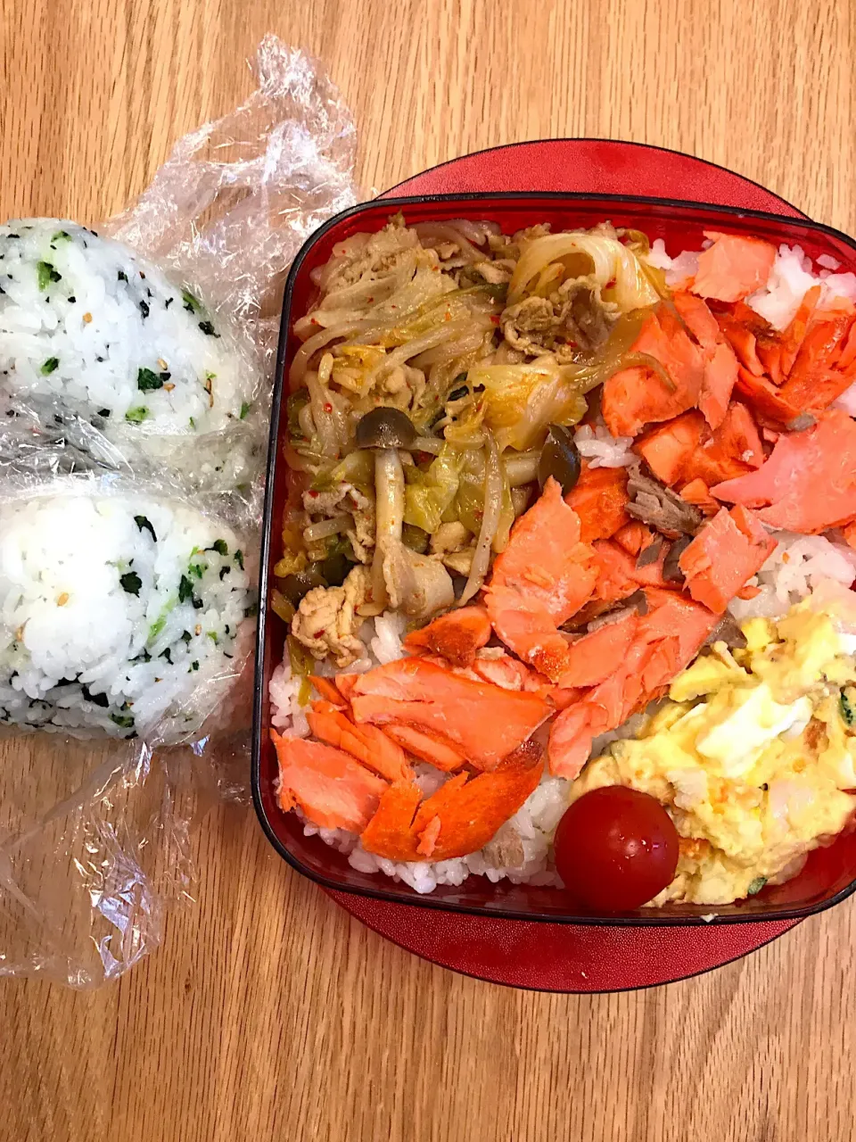 Snapdishの料理写真:2018.11.8 中3＆高３男子弁当〜🍱😋|mari-pさん