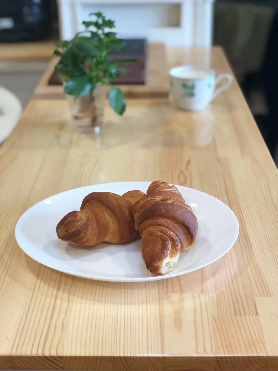 Snapdishの料理写真:美味しすぎクロワッサン🥐|pchanさん