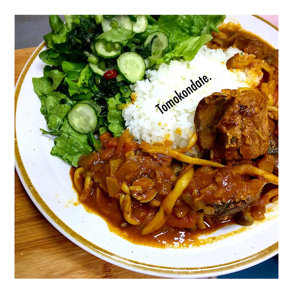 砂雪さんの料理 昼ごはん  鯖トマトの和風カレー🍛|🇯🇵ともこちゃん。さん