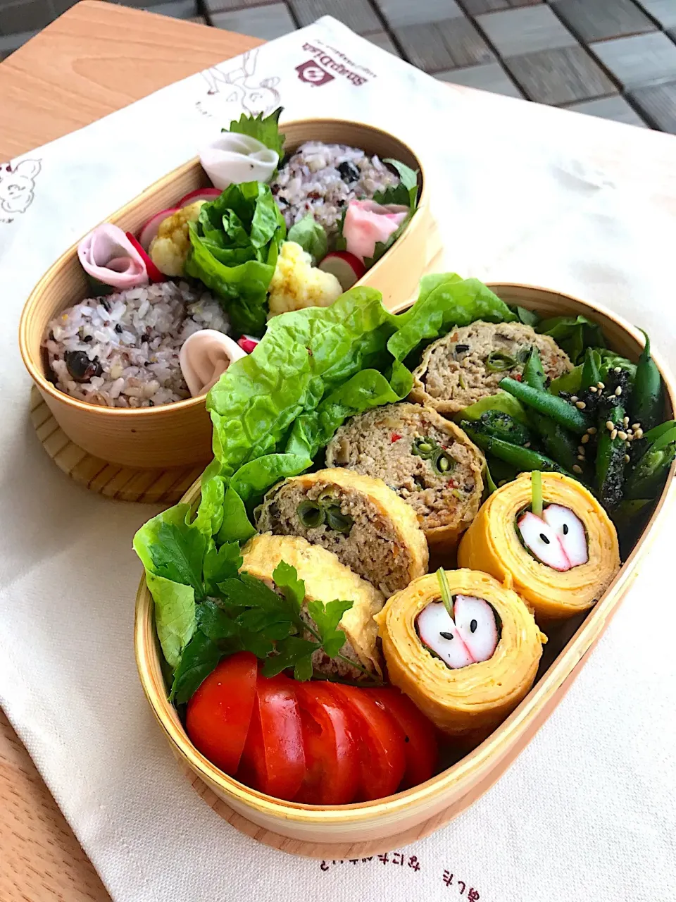 週末恒例お片付け弁当🍱レンジで簡単信太巻き  #片付け弁当  #ゼロハンガー|とんちんさん