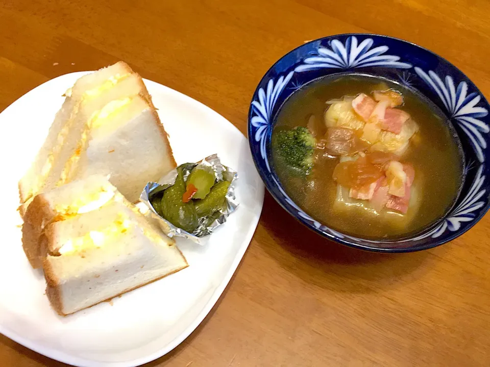 今朝の朝食|のり巻きさん