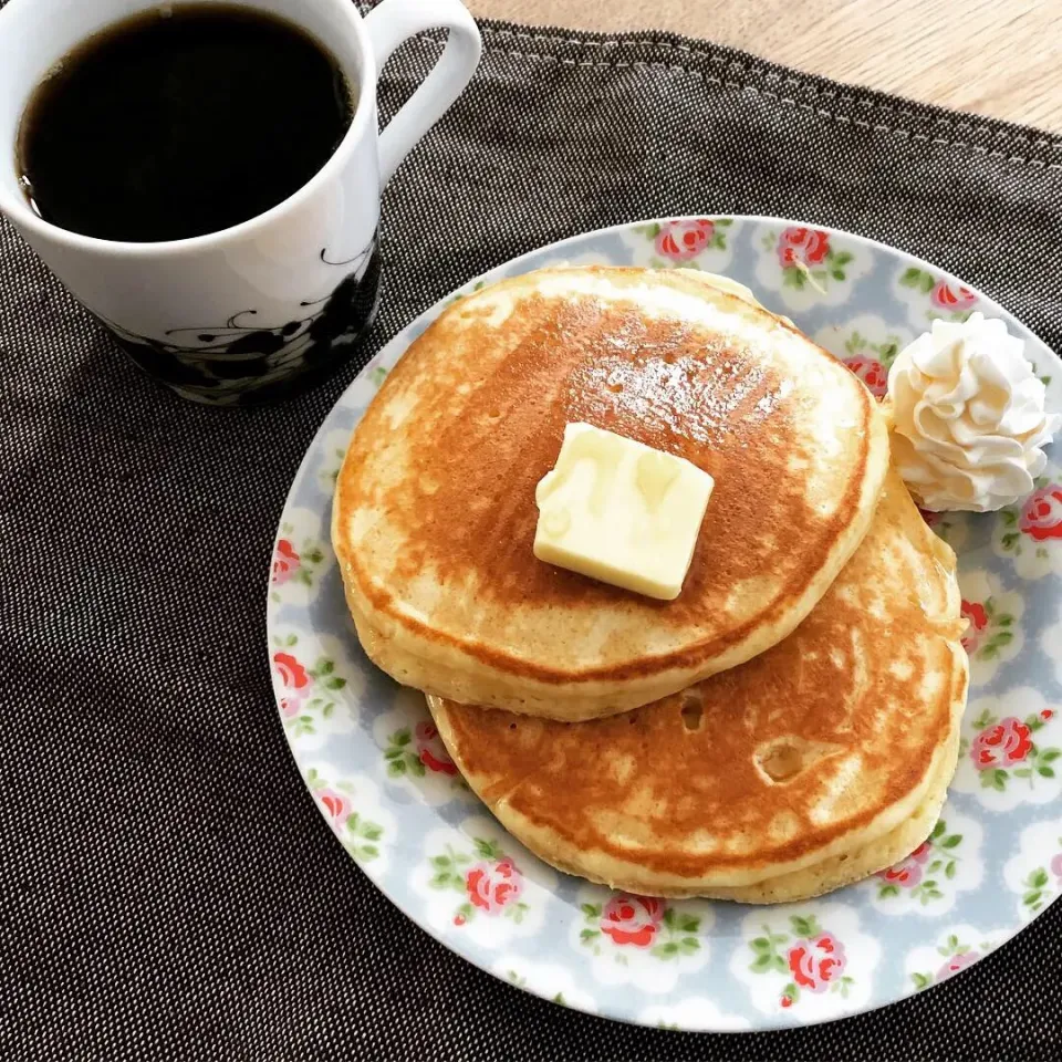 今日の朝ごはん★もっちりホットケーキ|emichococo625さん