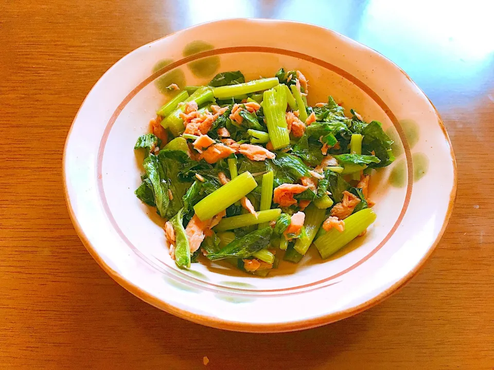 明日葉とツナの炒め物|織衣（おかま）さん