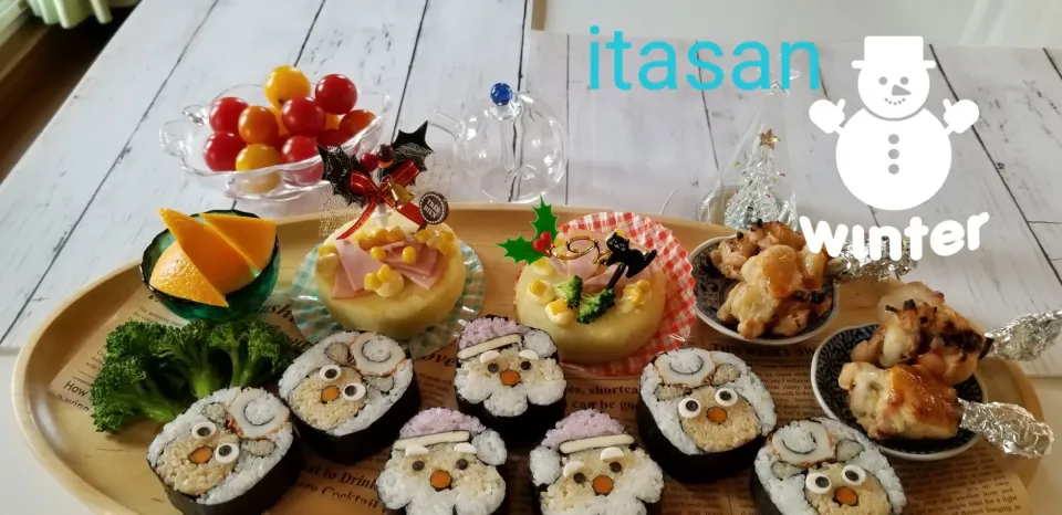 Snapdishの料理写真:#手料理 #巻き寿司 #サンタクロース #トナカイ #クリスマス #パーティー|板ちゃんさん